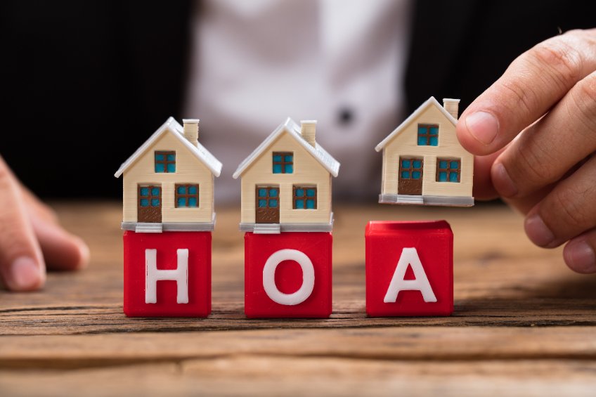 Homewners Associations and Real Estate Investors
