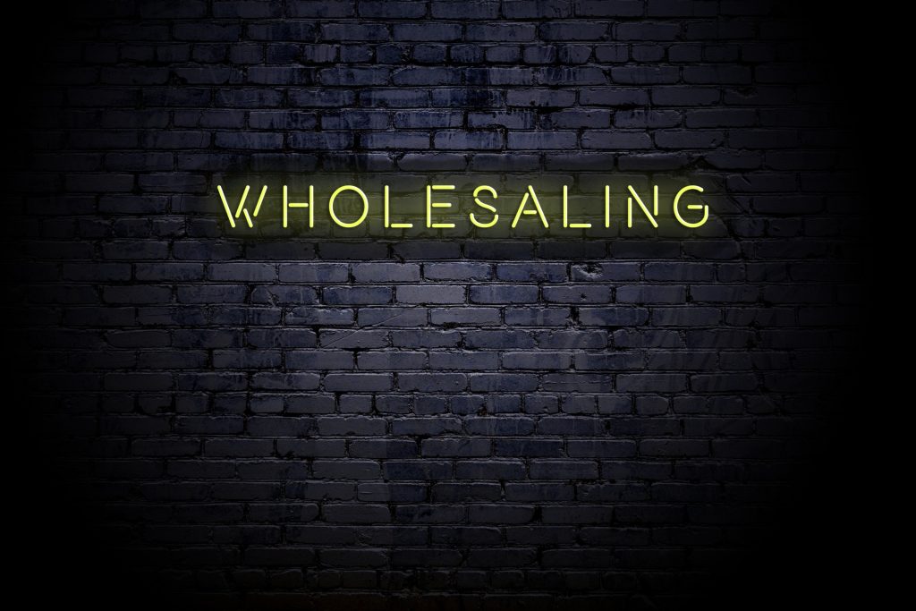 Wholesaling in Real Estate: Investors' Guide